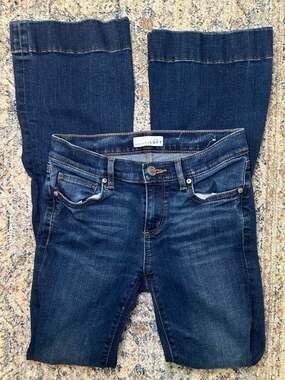 Ann Taylor LOFT Dark Wash Flare Jeans Size 25